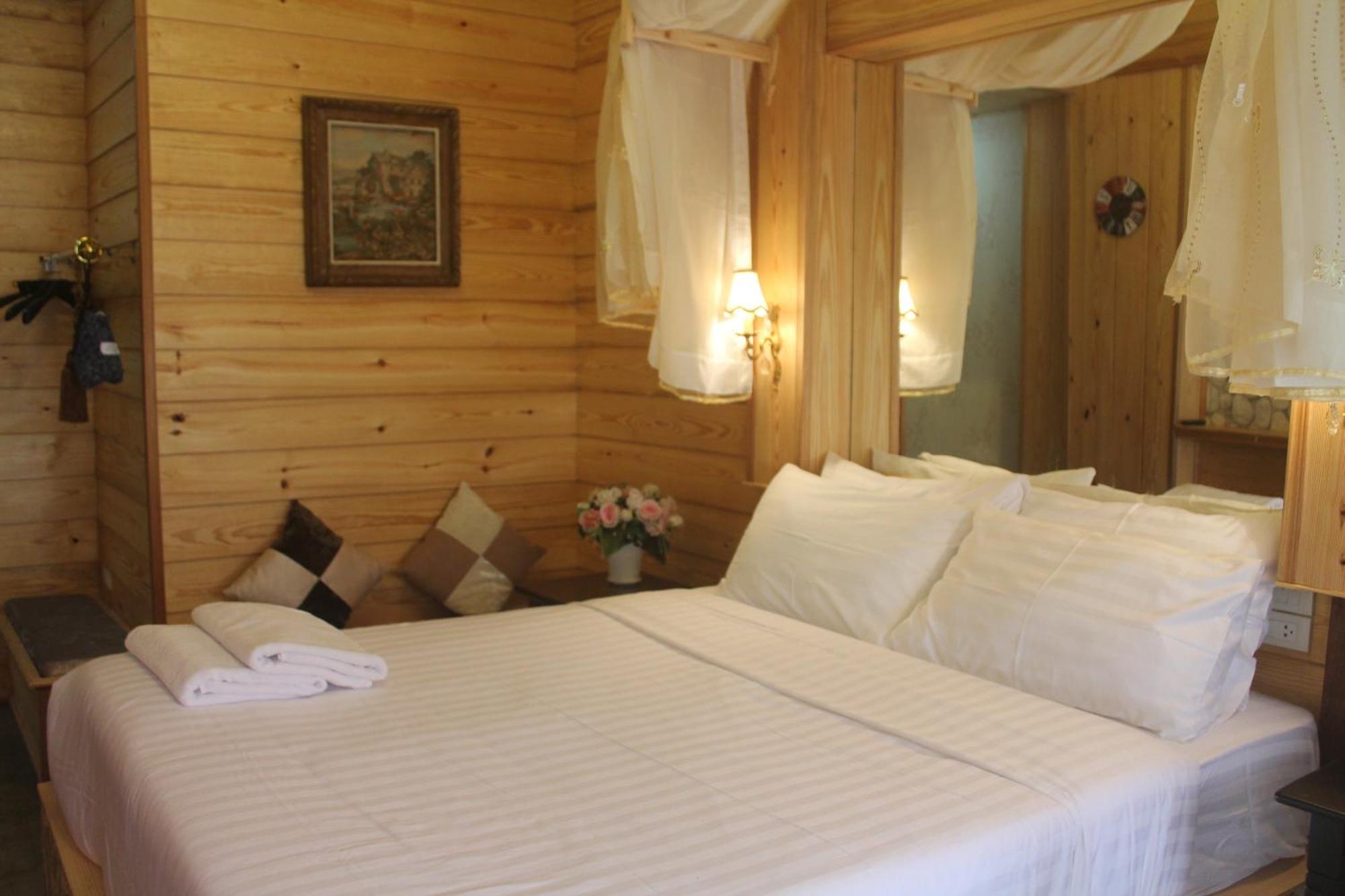 Huen Chan Thip Chiang Rai Chambre photo