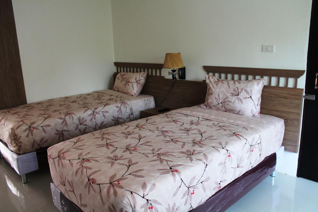 Huen Chan Thip Chiang Rai Chambre photo