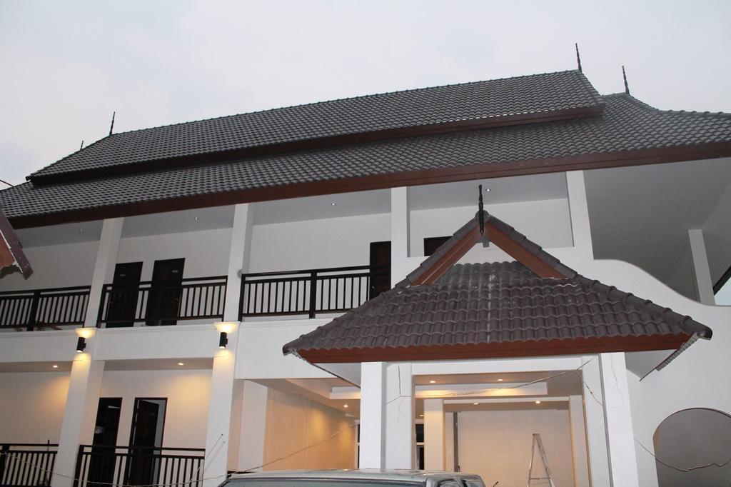 Huen Chan Thip Chiang Rai Extérieur photo